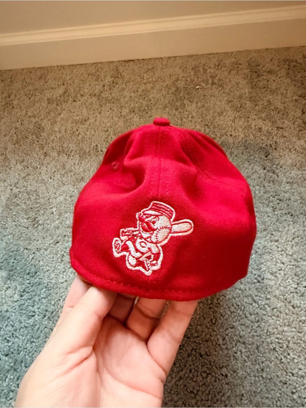 Cincinnati Reds MLB fitted hat - Picture 3 of 4
